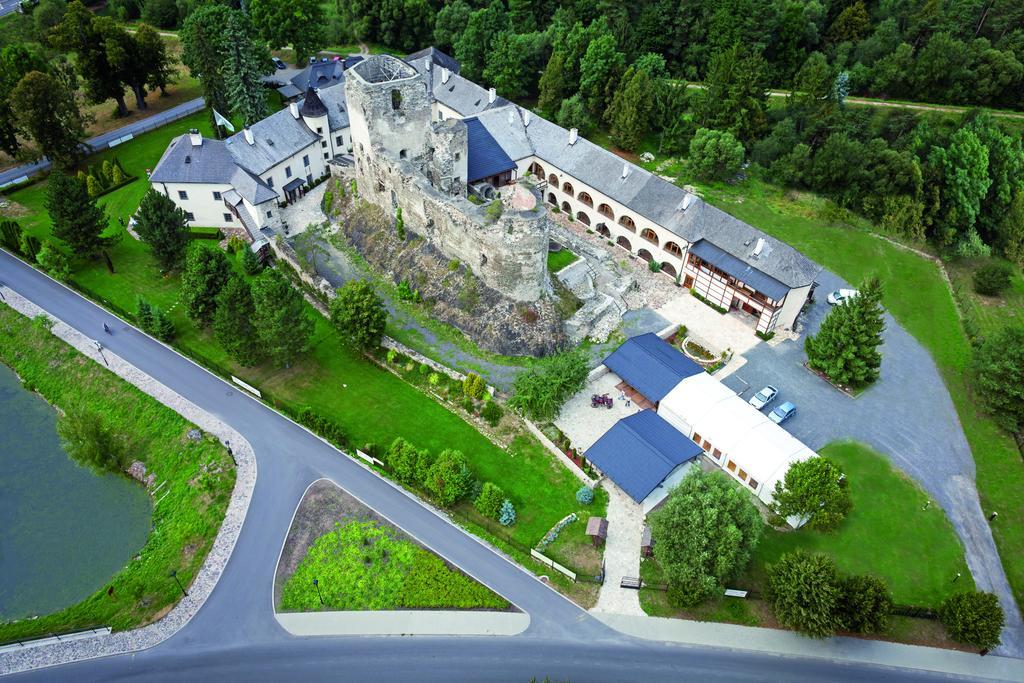 Chateau Grandcastle Липтовски-Градок Экстерьер фото